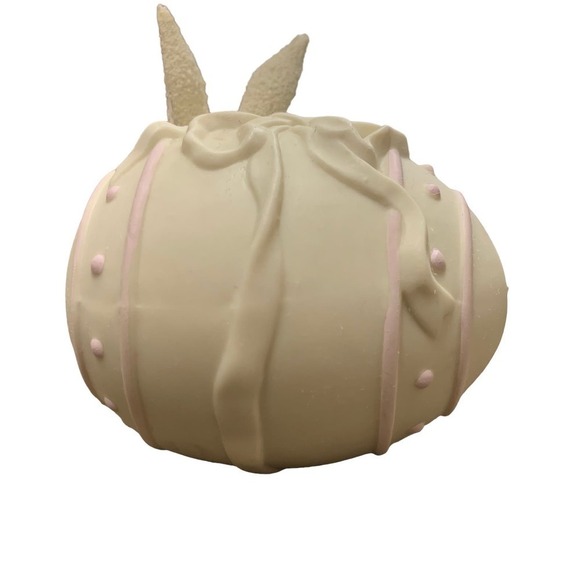 DEPARTMENT 56 Snowbunnies SURPISE IT'S ME Easter Egg Baby Bunny 1994 - Picture 4 of 9